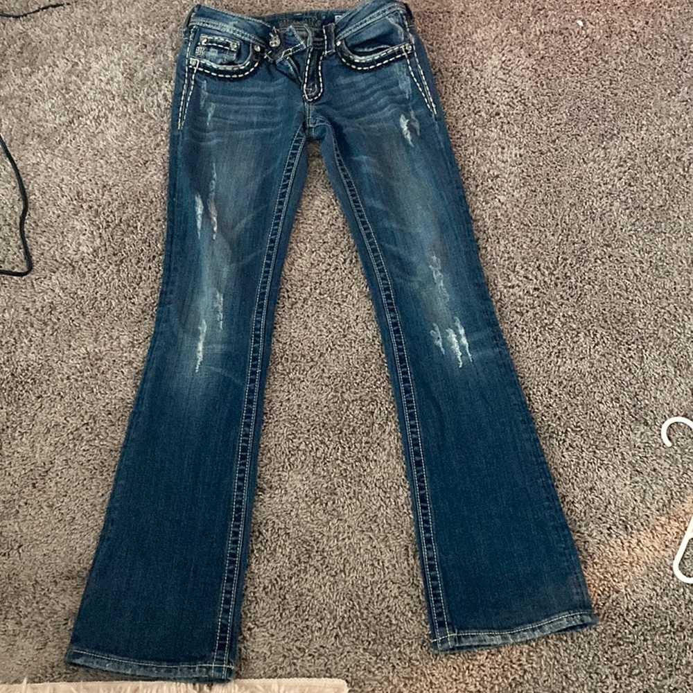 im selling these miss me boot cut jeans for half the price!